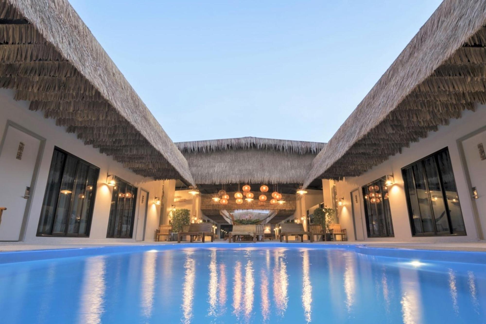 Ozone Villa Phuket Pa Khlok Exterior photo