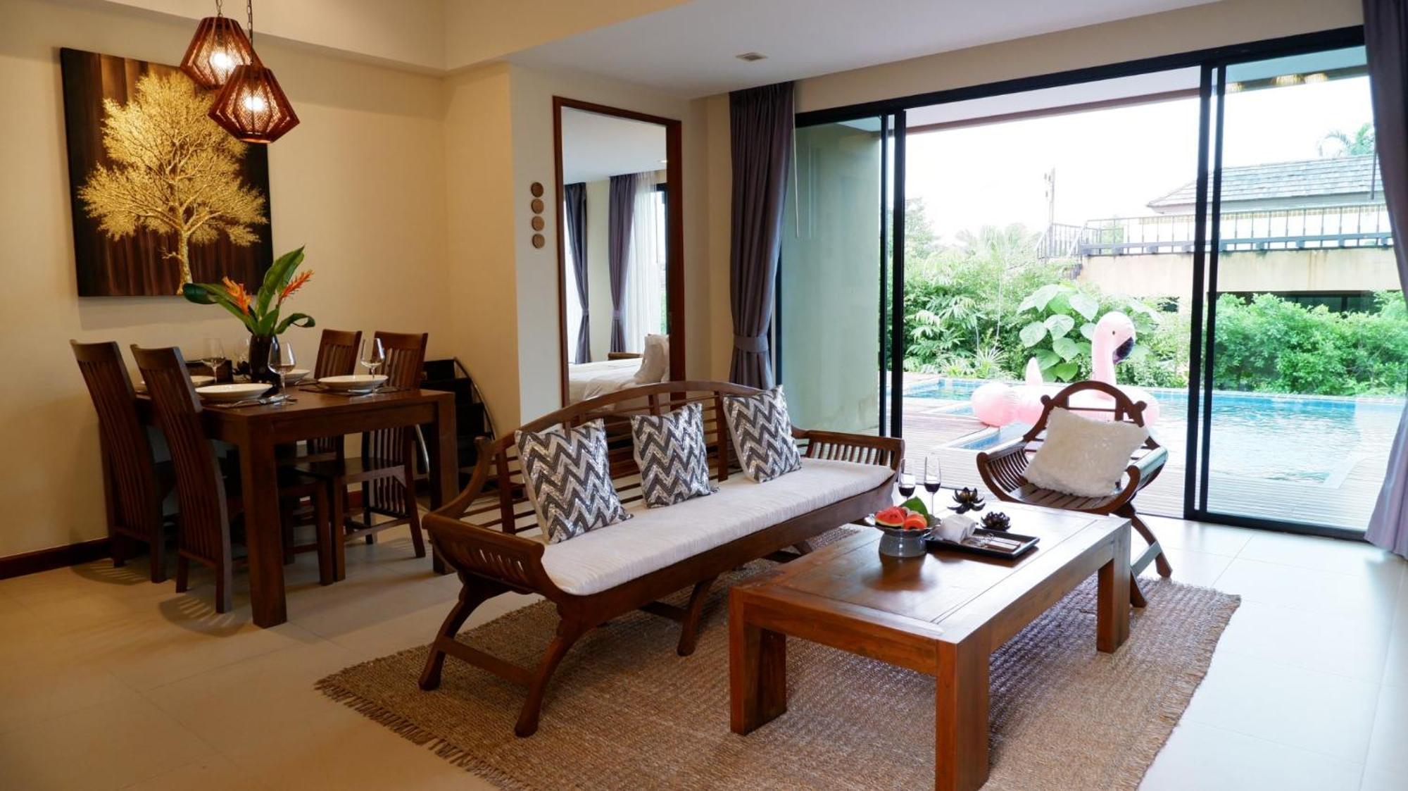 Ozone Villa Phuket Pa Khlok Exterior photo